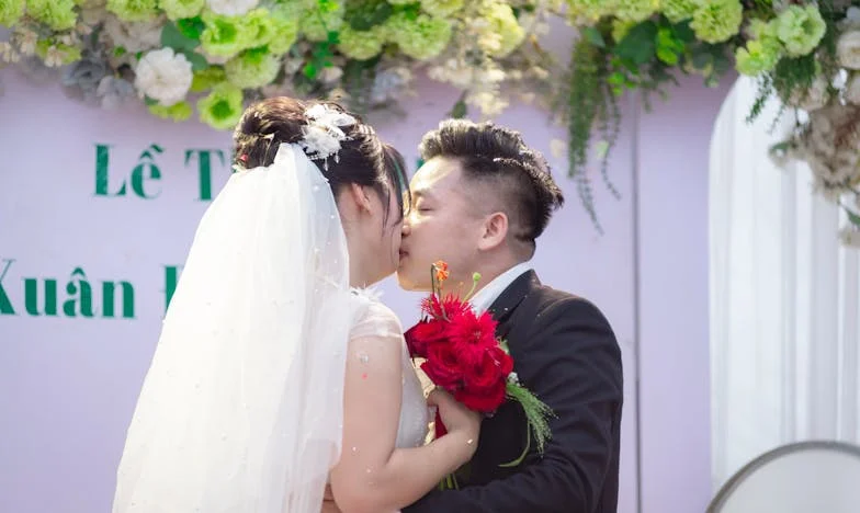 Mamo, daliśmy ci pieniądze: dlaczego dzieci były głodne? – Moja walka o prawdę na rodzinnej działce