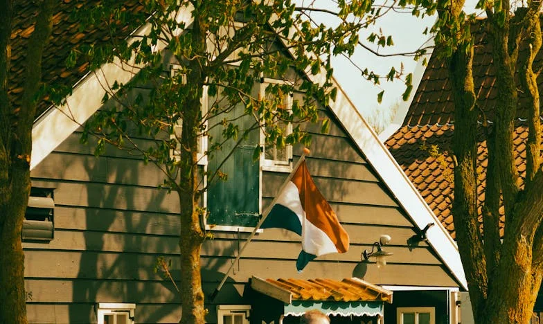 Pomocy! Teściowa przejmuje nasze życie – a ja czuję, że zaraz pęknę