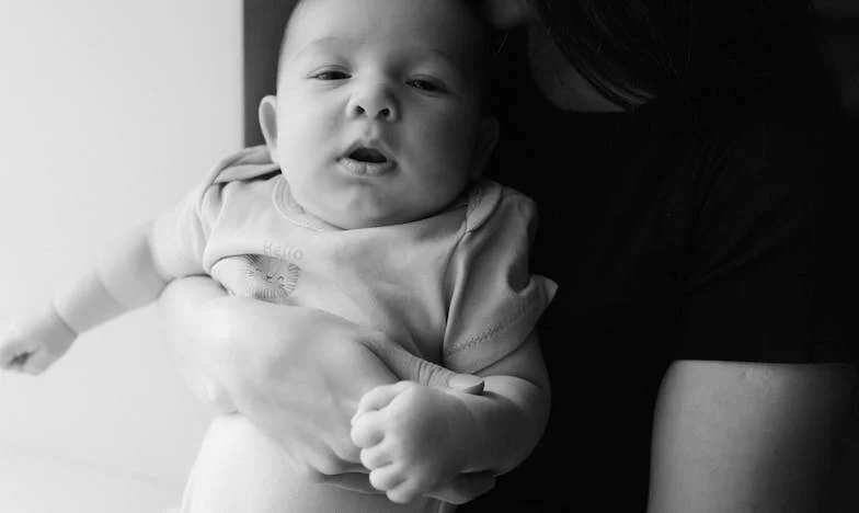 To boli tak bardzo: Moje życie między rodzicami a własnym szczęściem