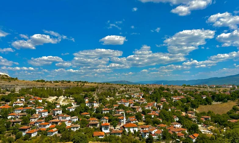 Zostawił mnie z piątką dzieci — po 30 latach prawda zmieniła wszystko