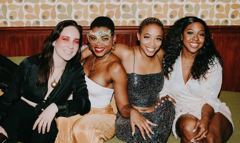 Alleen, maar niet eenzaam: Het verhaal van Pieter van 54