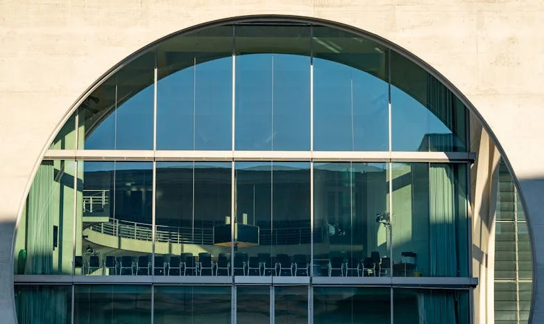 De Onzichtbare Offers: Een Verhaal voor de Onbaatzuchtigen