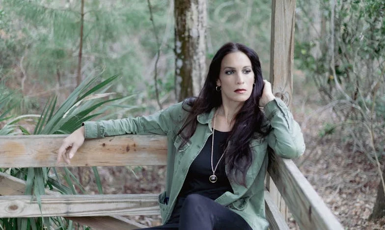 De Onzichtbare Strijd: Nancy's Moedige Verzet Tegen de Schoonheidsnormen van de Samenleving