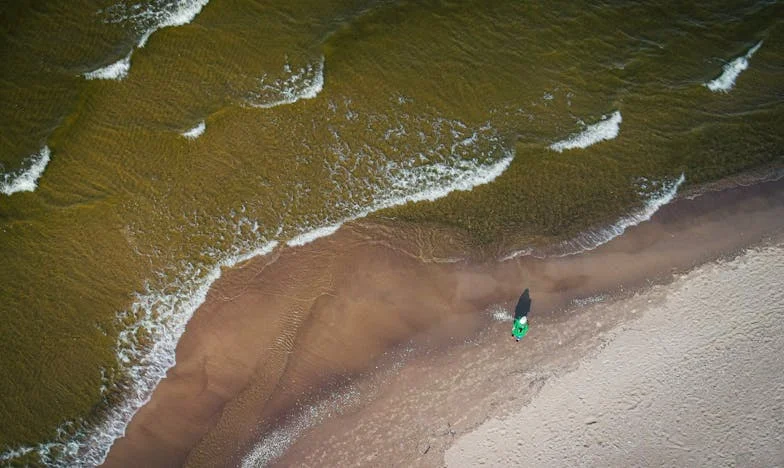 Tussen Zussen en Zonen: Een Onophoudelijke Strijd