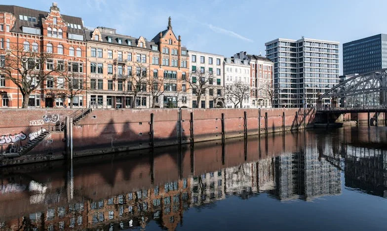 Drie Bruiloften, Eén Dag: Mijn Familie, Mijn Strijd