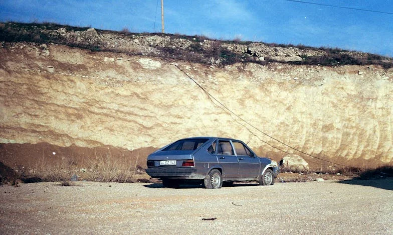 Het Gewicht van Onuitgesproken Waarheden: Mijn Weg naar Zelfontdekking