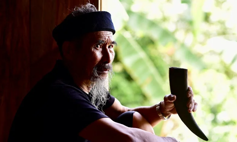 Het Raadsel van Onvervulde Harten: Een Levensverhaal over Liefde en Verlies