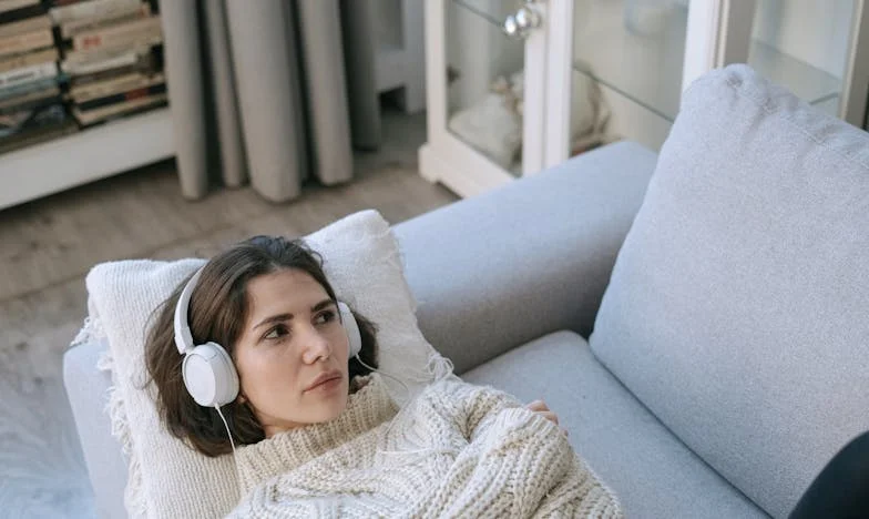 Ik gaf mijn dochter mijn huis – een jaar later stond ik op straat