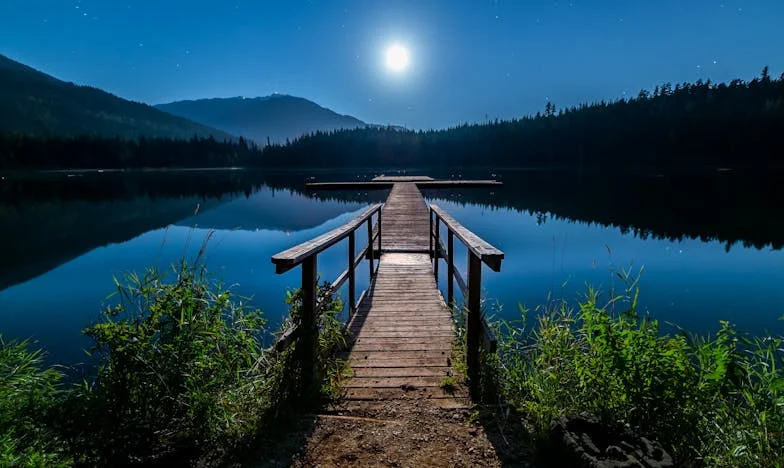 Onder het Dak van Stilte: Mijn Leven tussen Onbegrip en Hoop