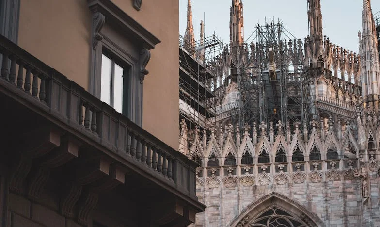 Tussen Liefde en Afstand: Mijn Leven in De Gouden Jaren