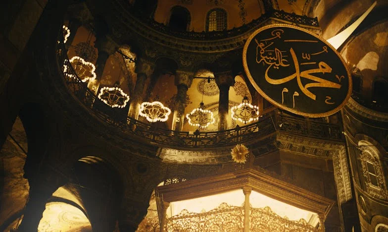 De Onverwachte Brief uit de Hemel: Een Ontdekking in Mijn Achtertuin