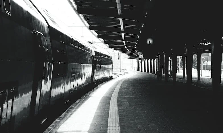 Dichtgeslagen Deuren: Mijn Leven Na Dertig Jaar Huwelijk