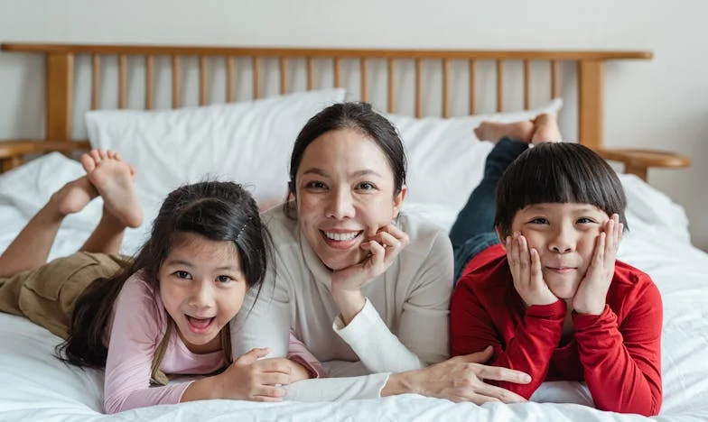 Help! Mijn moeder gaf al haar spaargeld aan mijn broer terwijl ik zwanger ben