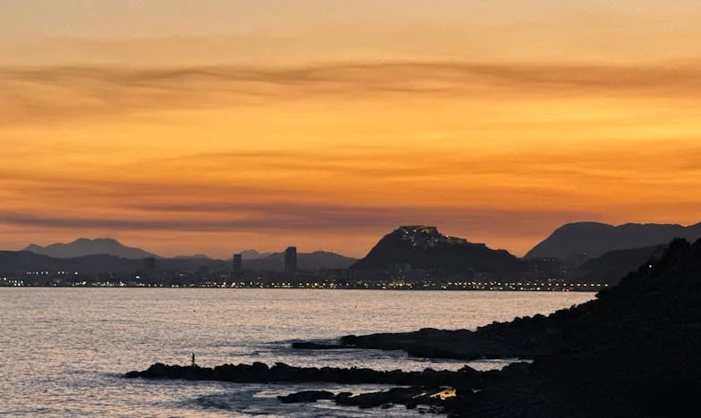 De buurvrouw die nooit genoeg had: Een verhaal over grenzen en de moed om nee te zeggen