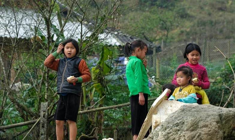 Je had op mijn kinderen moeten passen, maar je liet ze hongerig achter: De waarheid achter een familieconflict
