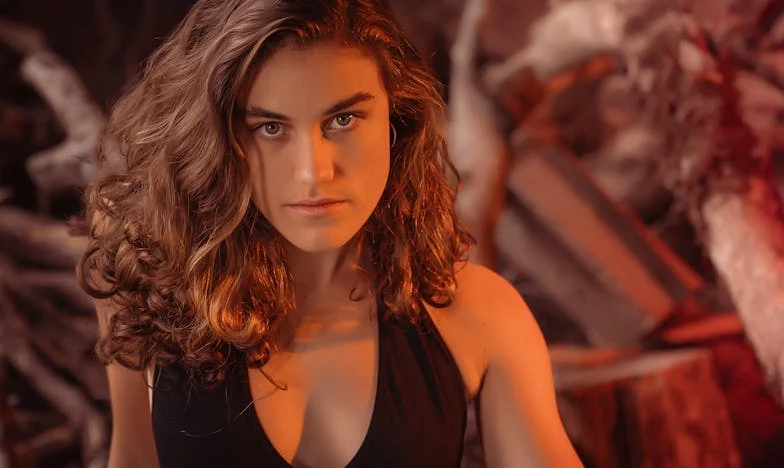 Onder Eén Dak: Mijn Gevecht om Geluk in het Huis van Mijn Schoonouders