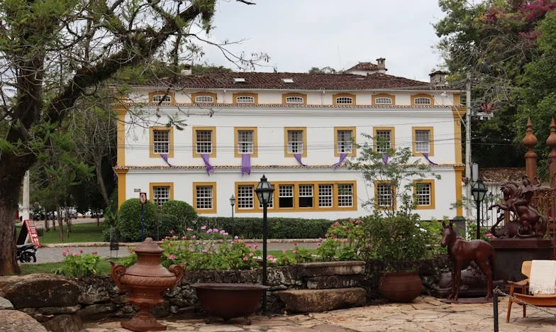 Uit huis gezet vanwege mijn zwangerschap: Tien jaar later stonden mijn ouders op de stoep