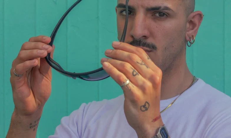 Angst om mijn zoon: Het nalatenschap van mijn man en de familie die uit elkaar valt