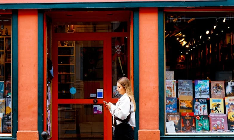 Tussen Liefde en Loyaliteit: Een Moederhart op de Proef