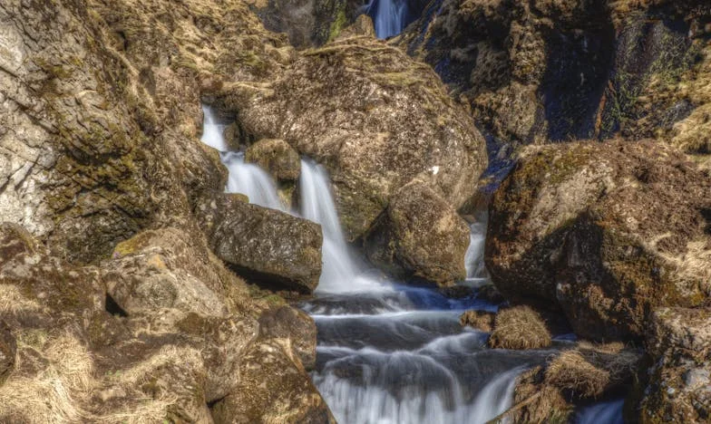 Als de stilte blijft: Mijn verhaal over schuld, vergeving en eenzaamheid in Rotterdam