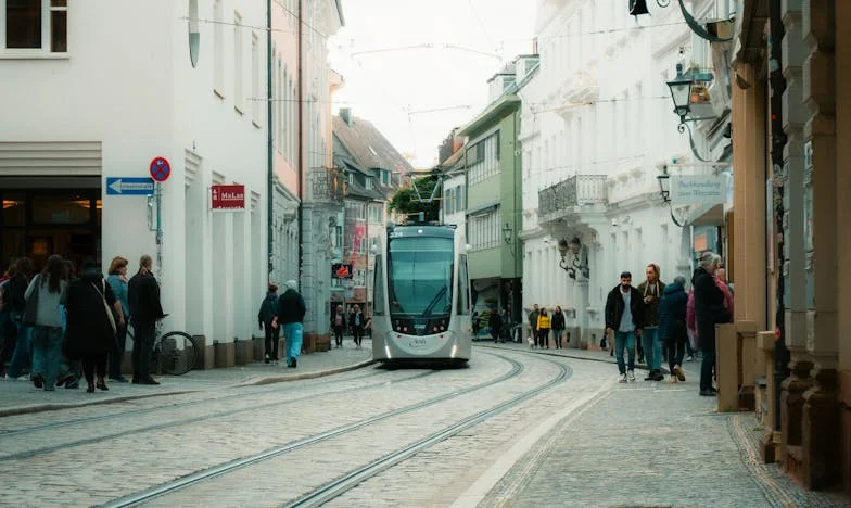 De deur die nooit openging: Het verhaal van een moeder aan de drempel