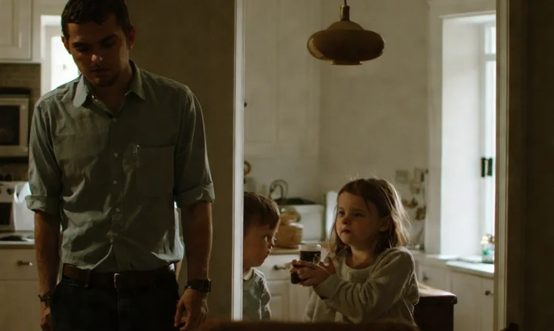 Toen Mijn Vader Vertrok: Een Familie in Scherven