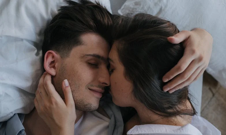 De Onbekende aan de Deur: Een Nacht die Alles Veranderde