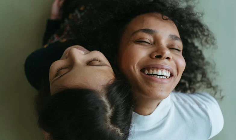 Wanneer andermans kinderen jouw zorg worden: Het verhaal van een tante in Nederland