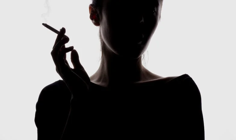 Achter de Tegels: Het Geheim van Mijn Man