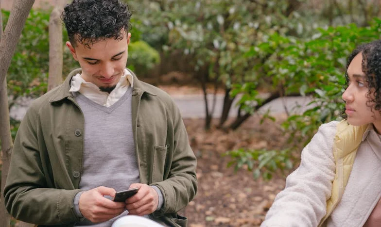 De Dag Dat Ik Haar Bruiloft Annuleerde: Een Moeder in Oorlog