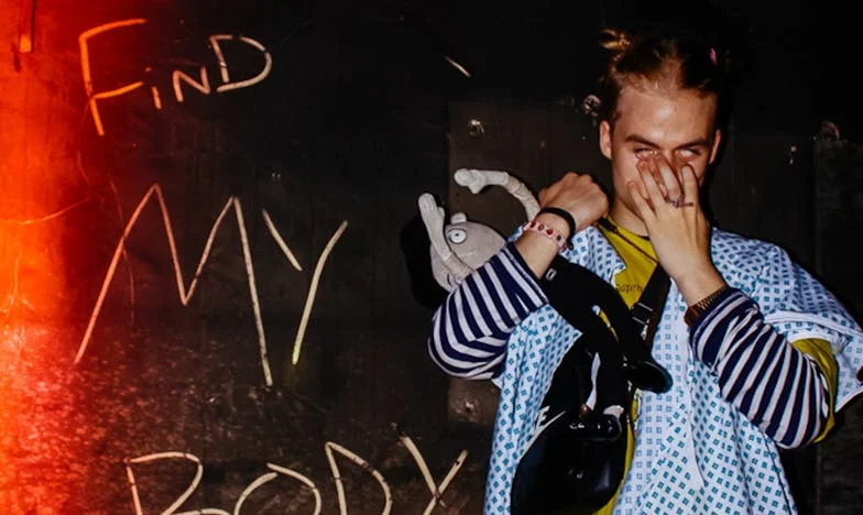 De Dochters van het Vuilnis: Een Levensverhaal uit Rotterdam