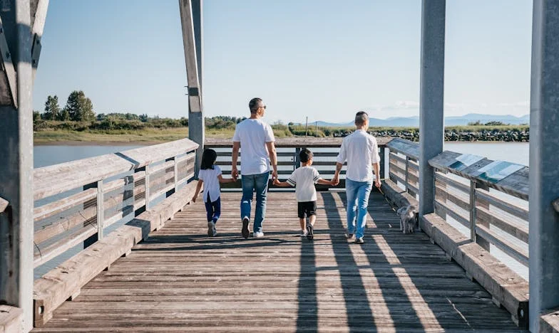 Mijn kleinzoon sprak eindelijk – maar zijn woorden verbrijzelden ons gezin