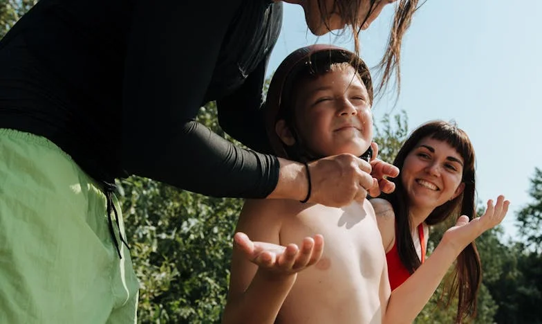Te laat thuis: een avond vol schaduwen en oude wonden