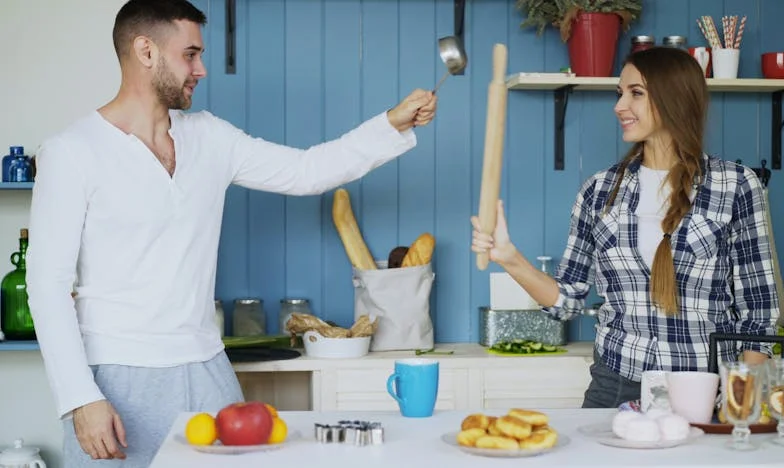 Tien jaar getrouwd – en nog steeds die lepel in de salade