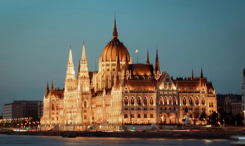 De dag dat mijn zoon de deur opendeed: een moeder over ontsnappen aan huiselijk geweld