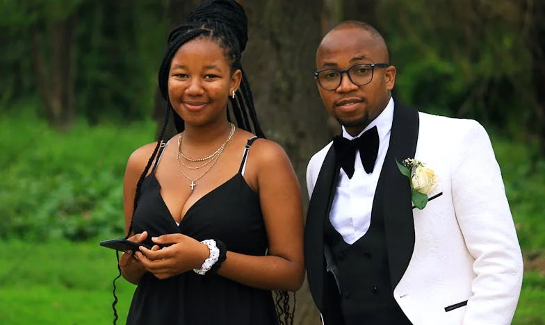 Na het huwelijk ontdekte ik dat mijn man alleen naar zijn moeder luistert: mijn verloren jaren in het huis van Linda