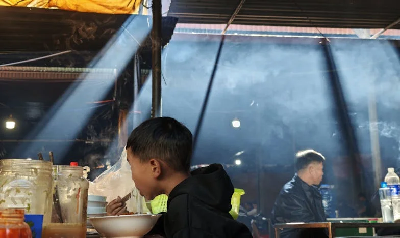 “Ben je gelukkig, jongen?” – Terugkeer naar het huis van mijn ex-schoonmoeder