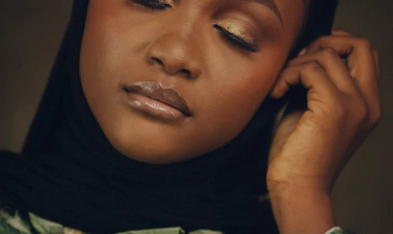 Mijn man wil mijn zoon naar zijn moeder sturen: Dat laat ik niet toe