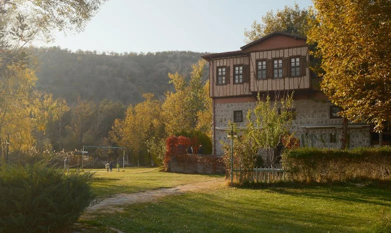 “Sindsdien bellen mijn kinderen me elke dag om te vragen hoe het met me gaat” – Maar het voelt niet oprecht. Ik vermoed dat het om de erfenis gaat