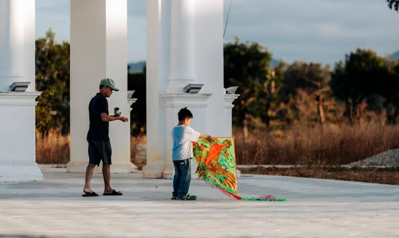 Tussen de eettafel en mijn trots: Het verhaal van een Nederlandse schoondochter