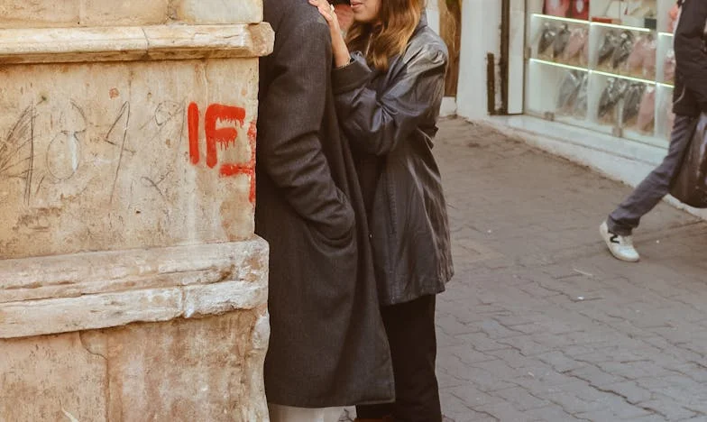 De prijs van stilte: Hoe ik een vreemde werd in mijn eigen huis