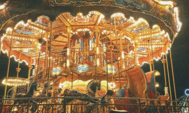 Onzichtbare Huisvrouw: Gebroken Verjaardag