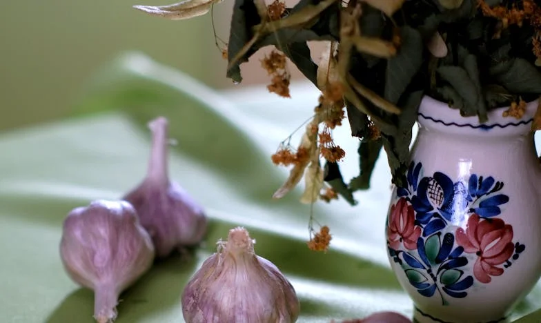 Op Zestig Zocht Ik Mijn Eerste Liefde: Toen De Deur Openging, Keek Ik Naar Een Vrouw Die Op Mij Leek