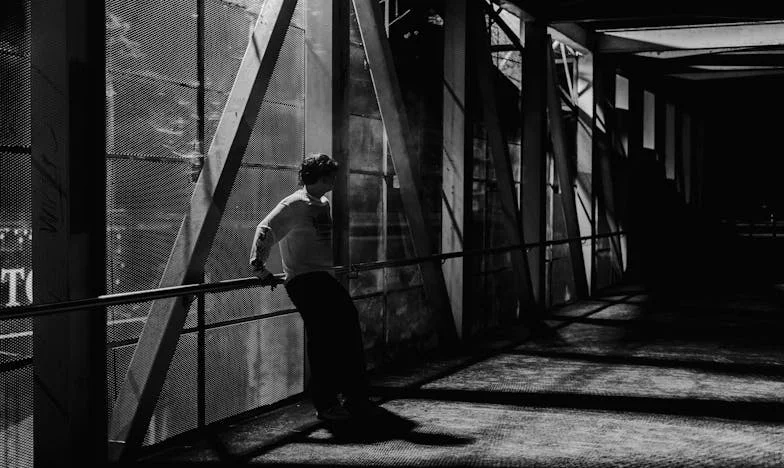 Toen ik viel, keek niemand om: Mijn strijd om gezien te worden in de familie van mijn man