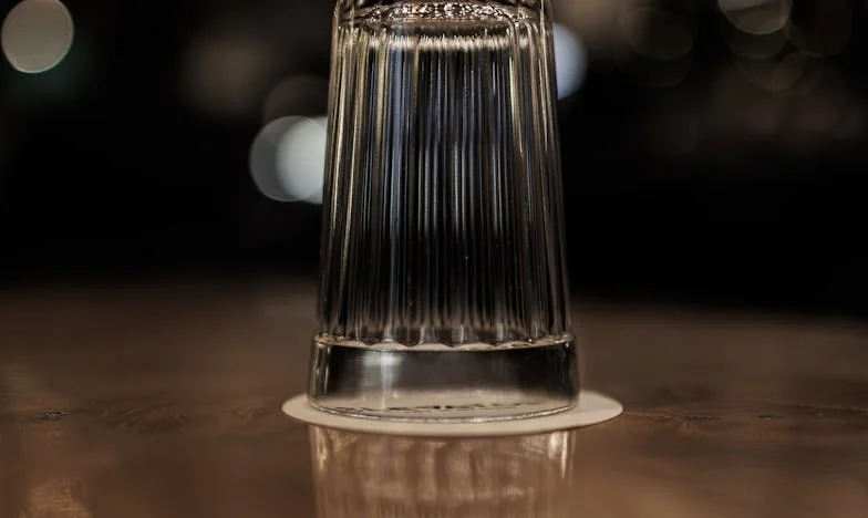 Vastgehouden door Liefde: Marloes' Weg naar Vrijheid