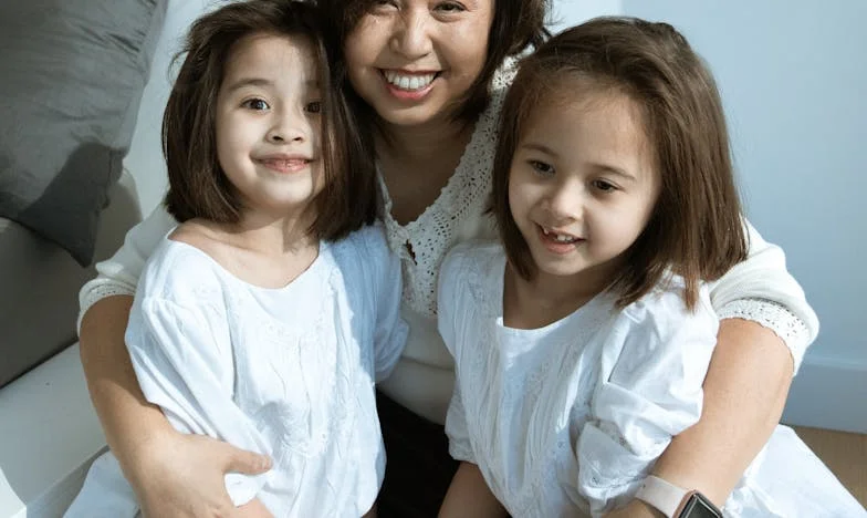 “Kun je opa Jozef even opvangen?” – Hoe één telefoontje mijn leven en familie voorgoed veranderde