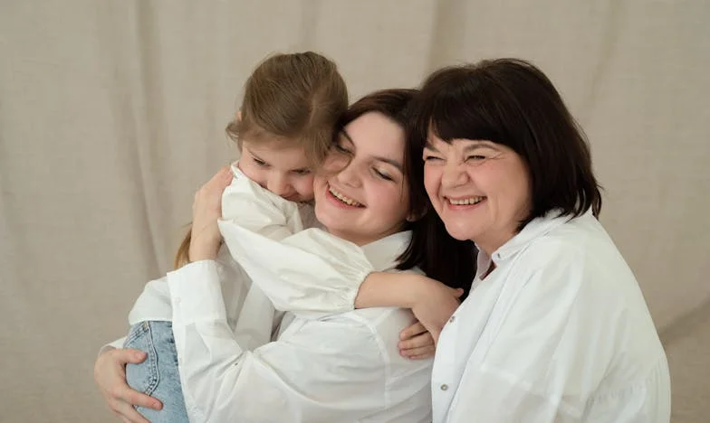 ‘Waarom mag ik mijn kleinzoon niet zien?’ – Het verhaal van een vader die zijn zoon verloor aan familieconflicten