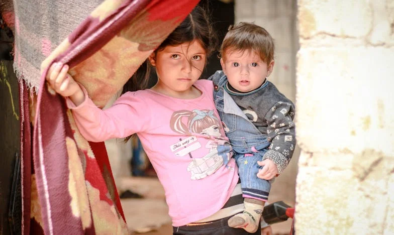 De schoonmoeder waar iedereen bang voor was – Een Nederlandse familiedrama aan tafel