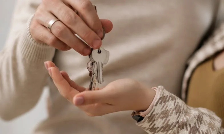 “Degene die een zoon baart, mag blijven” – het verhaal dat mijn familie verscheurde