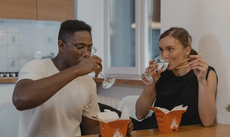 Die zomer aan het IJsselmeer die mijn gezin brak: De waarheid over vakantie met mijn schoonmoeder